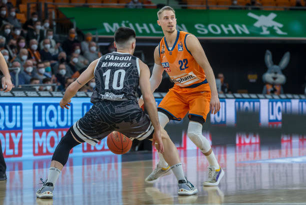 两者的新组 两者的新组